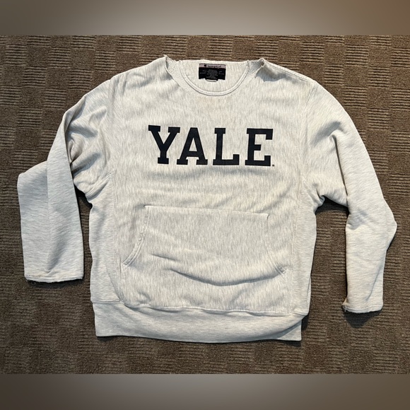 Champion Yale University gray and navy sweatshirt Men’s S - Picture 1 of 4